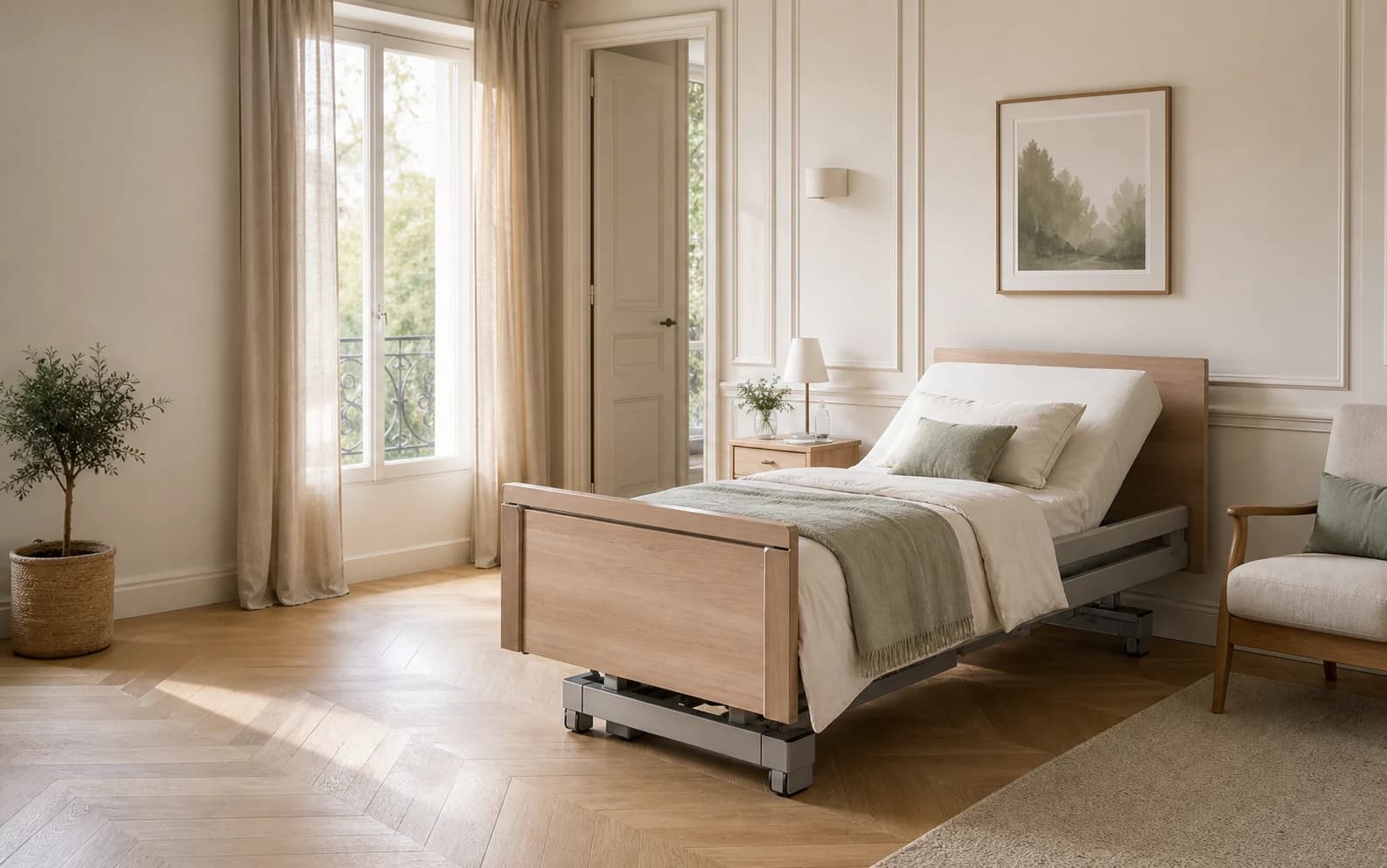 Lit médicalisé moderne installé dans une chambre calme et lumineuse